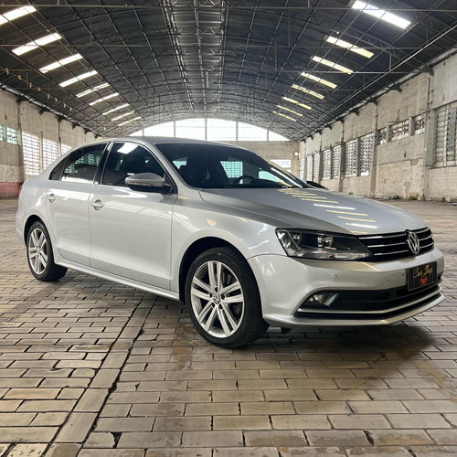 Volkswagen Jetta 2.0 Tsi Highline 4p