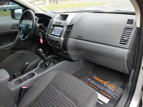 Imagem 13 de 15 de Ford Ranger Xls Cd 2.5 Flex Prata Completa 2013
