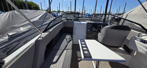 Klase A K2500 Sportcruiser Duddy Evinrude G2 300 Hp