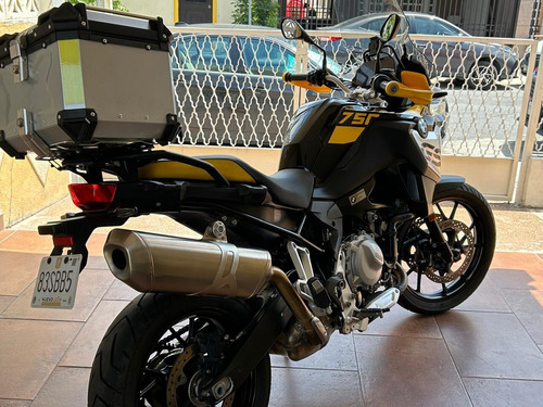 Se Vende Moto Gs 750 Aniversario En Excelentes Condiciones!!