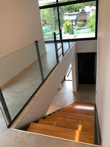 Casa En Venta A Estrenar Diseño Bosque Peralta Ramos Mar Del Plata