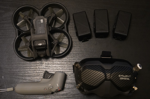 Drone Avata + 3 Baterías + Motion Controller + Googles V2 Plateado (Usado)