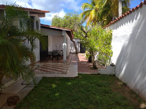 Imagen 3 de 5 de Casa Venta I Mgta Vzla @inversionesdalroc.ca +584168954884