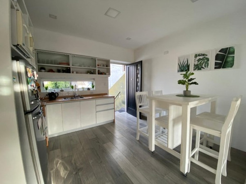 Venta! Ph De 3 Ambientes A M De Av Rivadavia! Ituzaingo Norte