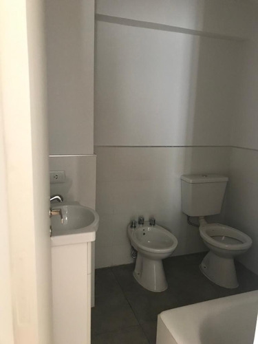 Oportunidad Venta Oficinas Av Colon 160 Córdoba Gran Astoria