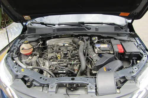 Chevrolet Onix 1.0T Premier At