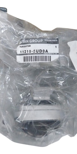 Soporte Aislador Montaje Motor Derecho Original Sentra 2015