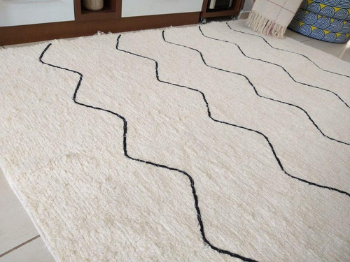 Tapete Para Sala Cru E Preto Bordado Ondas 2.00x2.50
