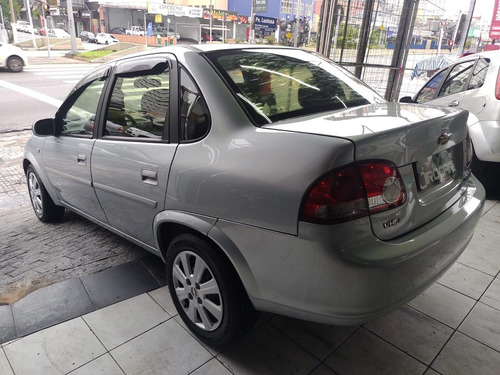 Chevrolet Classic 1.0 MPFI LS 8V