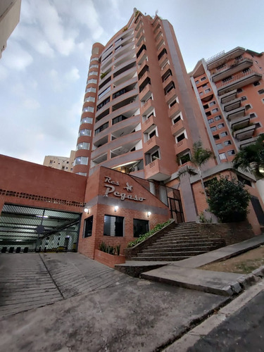 En Venta Lujoso Apartamento En La Urb En Parral Res Pegaso