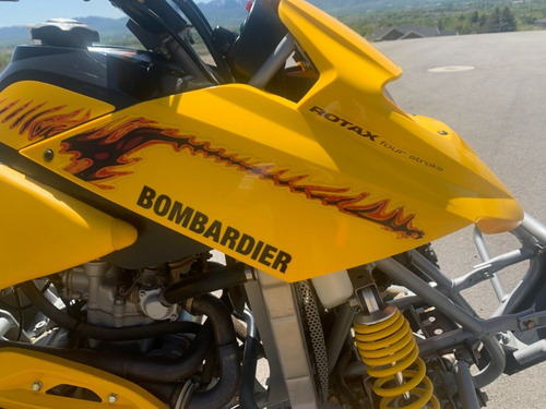 Bombardier Ds 650