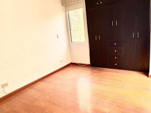 Apartamento En Arriendo En Mazurén, Bogotá