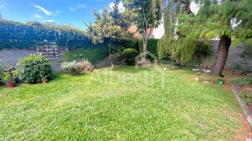 Venta Casa 4 Ambientes En El Palomar.