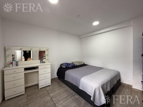 Venta En Block De 3 Departamentos 3 Ambientes En Bernal Oeste