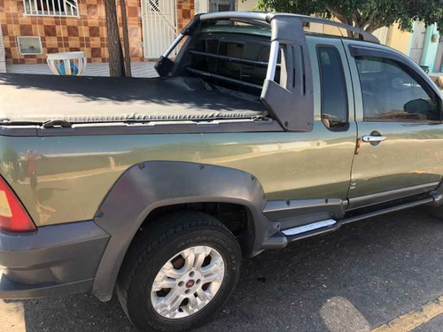 Fiat Strada 2009 1.8 Adventure Locker Ce Flex 2p
