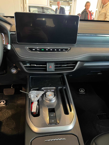 Imagen 21 de 24 de Haval H6 2023 2.0t Coupe Dignity At 4wd