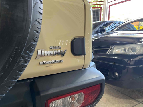 Suzuki Jimny 1.5 GASOLINA SIERRA 4STYLE 4X4 AUTOMÁTICO