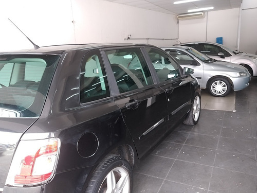 Fiat Stilo 2010 1.8 8v Sporting Flex Dualogic 5p