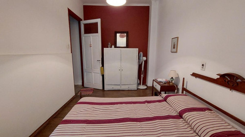 Imagen 15 de 20 de Venta De Apartamento De 5 Dormitorios En Centro