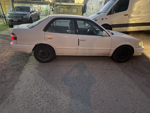 Toyota Corolla 1.8 Xei