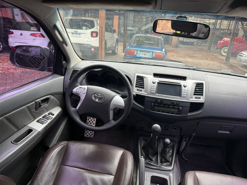 Toyota Hilux Pick-Up 3.0 Cd Srv Cuero I 171cv 4x4