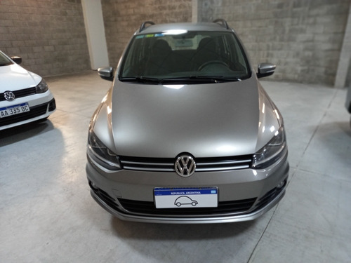 Imagen 1 de 9 de Volkswagen Suran 2017 1.6 Trendline