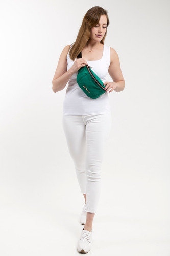Bolsa Negra De Nylon Impermeable Cangurera Y Crossbody