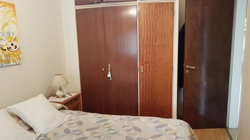 Casa Venta Lomas Del Mirador 3 Amb + 2 Amb Jardin