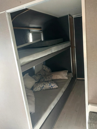 Motorhome Mercedes 1621 Automático Año 2000