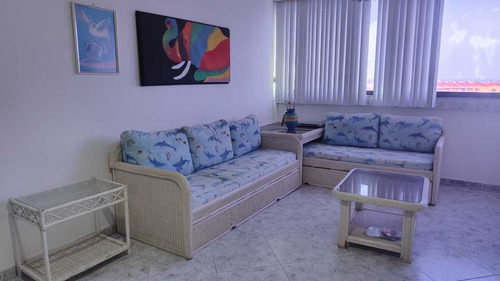 En Venta Apartamento 58m2 Higuerote 5383