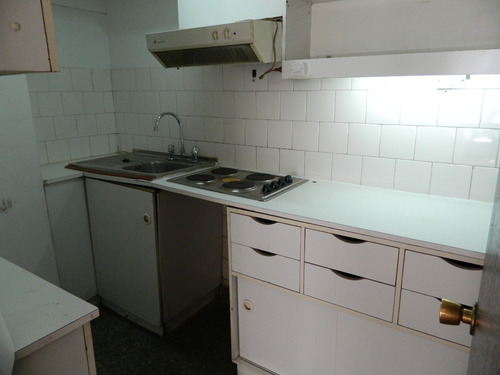 Amplios Espacios 2 Dormitorios 1 Baño Agustinas C/ Sn Martin