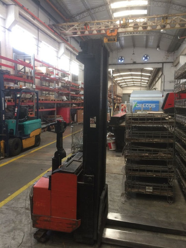 Apilador Electrico Bt