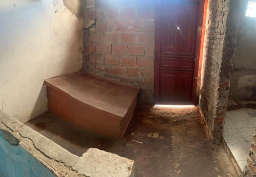 Imagen 4 de 9 de Casa En Venta En Jose Leon Suarez