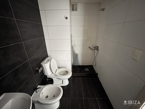 Alquiler Pocitos Apartamento Monoambiente Altos De Brasil
