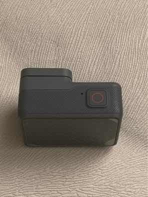 Imagem 3 de 4 de Câmera Digital Gopro Hero 5 Black 12.1mp Wi-fi 4k+acessorios