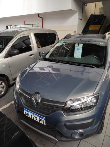 Imagen 1 de 11 de Renault Sandero Stepway 1.6 Dynamique 105cv 2017