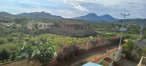En Venta Estupenda Posada O Aparthotel Con Proyecto De Complejo Turistico Ubicado En Playa El Agua Isla De Margarita. Cf