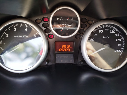 Peugeot 207 1.4 Xr Flex 5p
