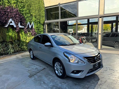 Nissan Versa 1.6 Advance At