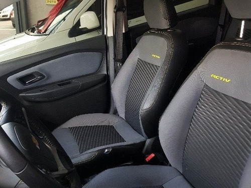 Imagem 5 de 15 de Chevrolet Spin 1.8 Activ 8v Flex 4p Automático