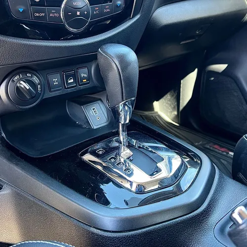 Nissan Frontier 4.0 Pro-4x V6 4x2 At