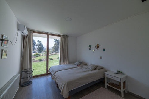 Imagen 9 de 17 de Gran Casa En Zona Centro De Chicureo