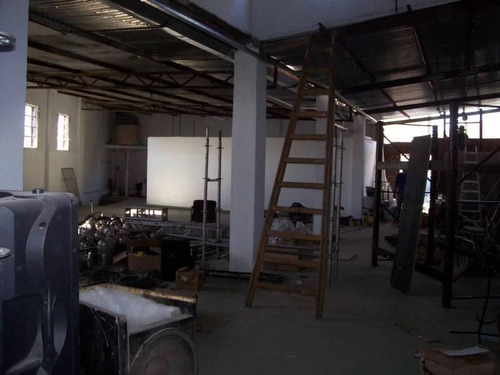 Depósito Galpón En Venta Ubicado En Nueva Pompeya, Capital Federal, Buenos Aires