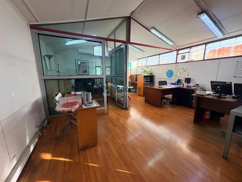 Se Arrienda Bodega 2.800 Mts Exelente Conectividad Estacion