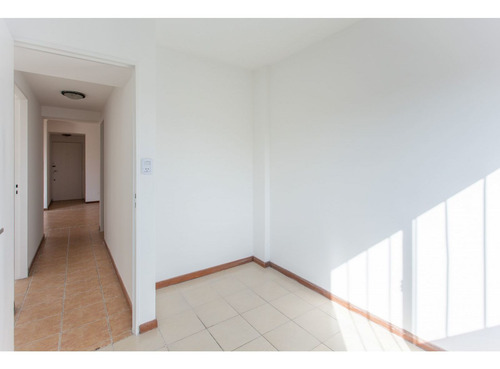Imagen 7 de 16 de Mitre 1430. Departamento De 3 Dormitorios Y 2 Baños.