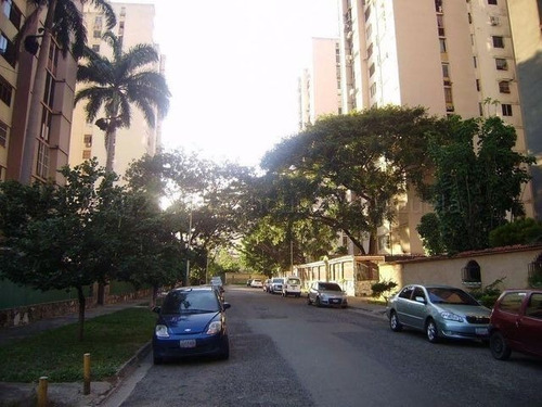 Imagen 1 de 16 de Gustavo Zavala Rentahouse 22-2860