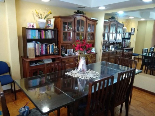 Casa En Venta En Ramos Mejía
