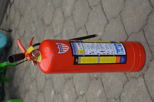 Imagen 4 de 5 de Extintor Recargable Polvo 20 Lbs