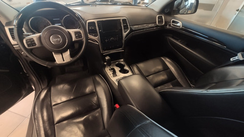 Imagen 8 de 14 de Jeep Grand Cherokee Overland