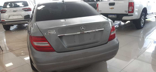 Imagen 8 de 9 de Mercedes-benz 200 C200 Blueeficiency